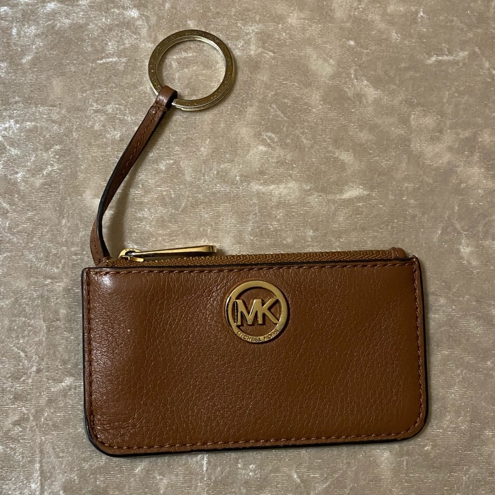 ⭐️100% Authentic Michael Kors Key Pouch⭐️ - Picture 1 of 4